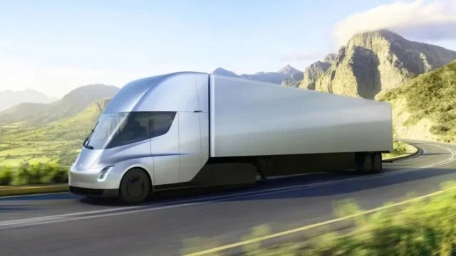 Tesla Has A Large Order For 130 Semi-Electric Trucks From Walmart